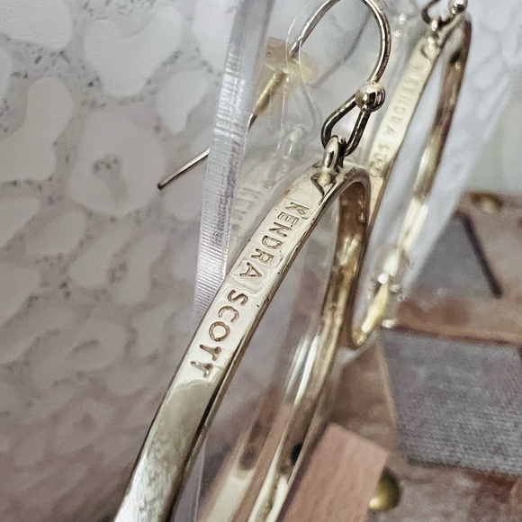 Kendra Scott Earrings - Picture 9 of 12